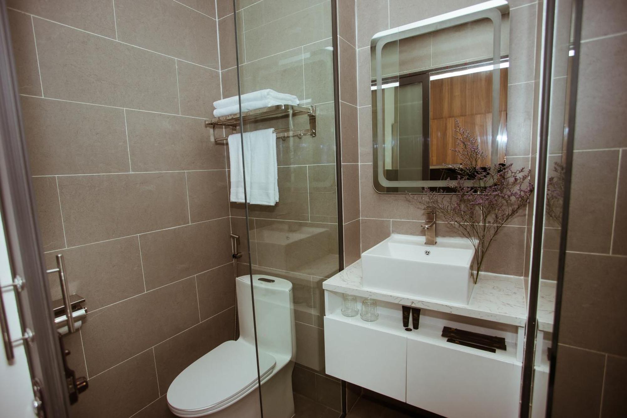Lee Charming Hotel Nha Trang Kültér fotó