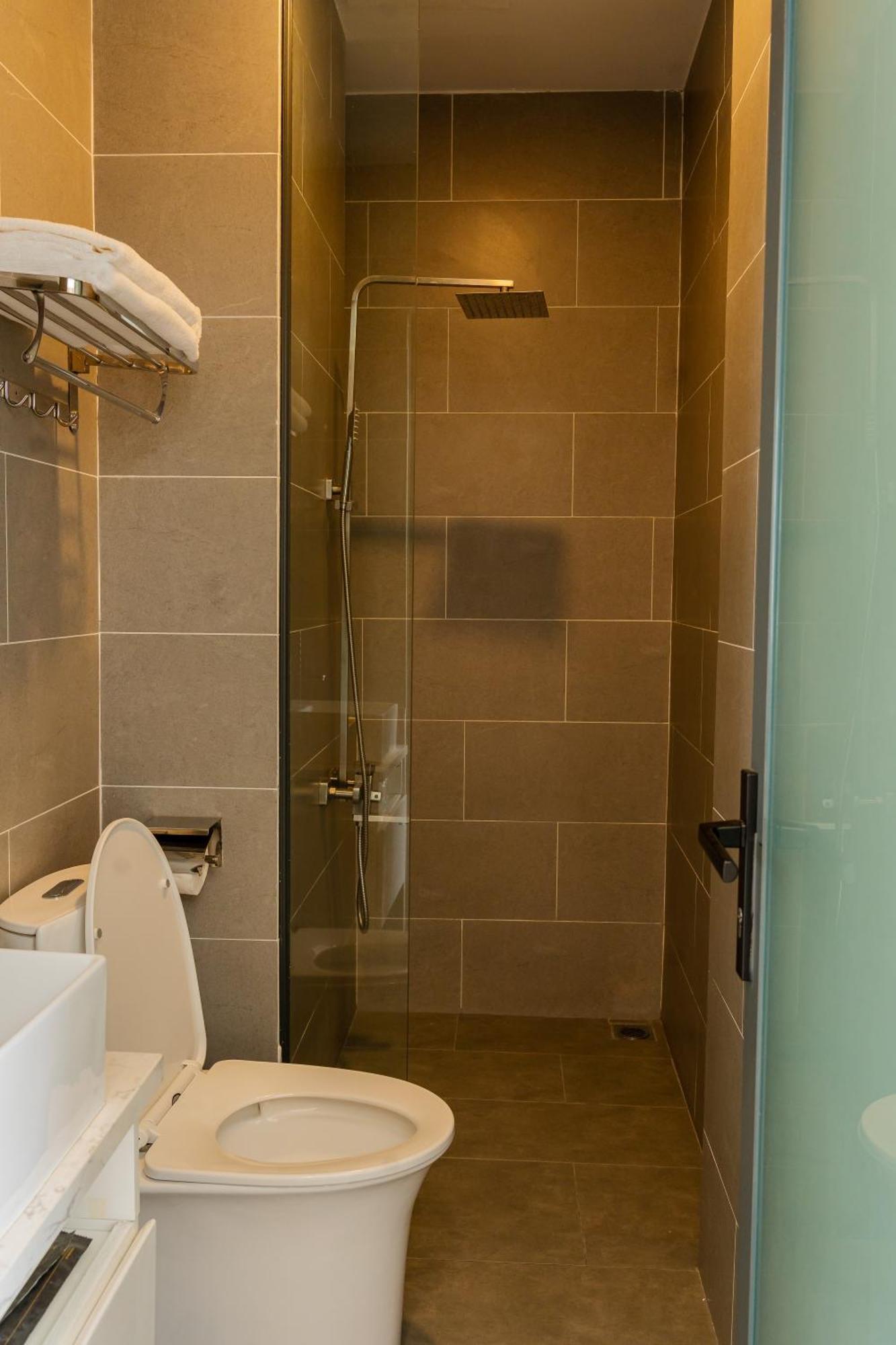 Lee Charming Hotel Nha Trang Kültér fotó