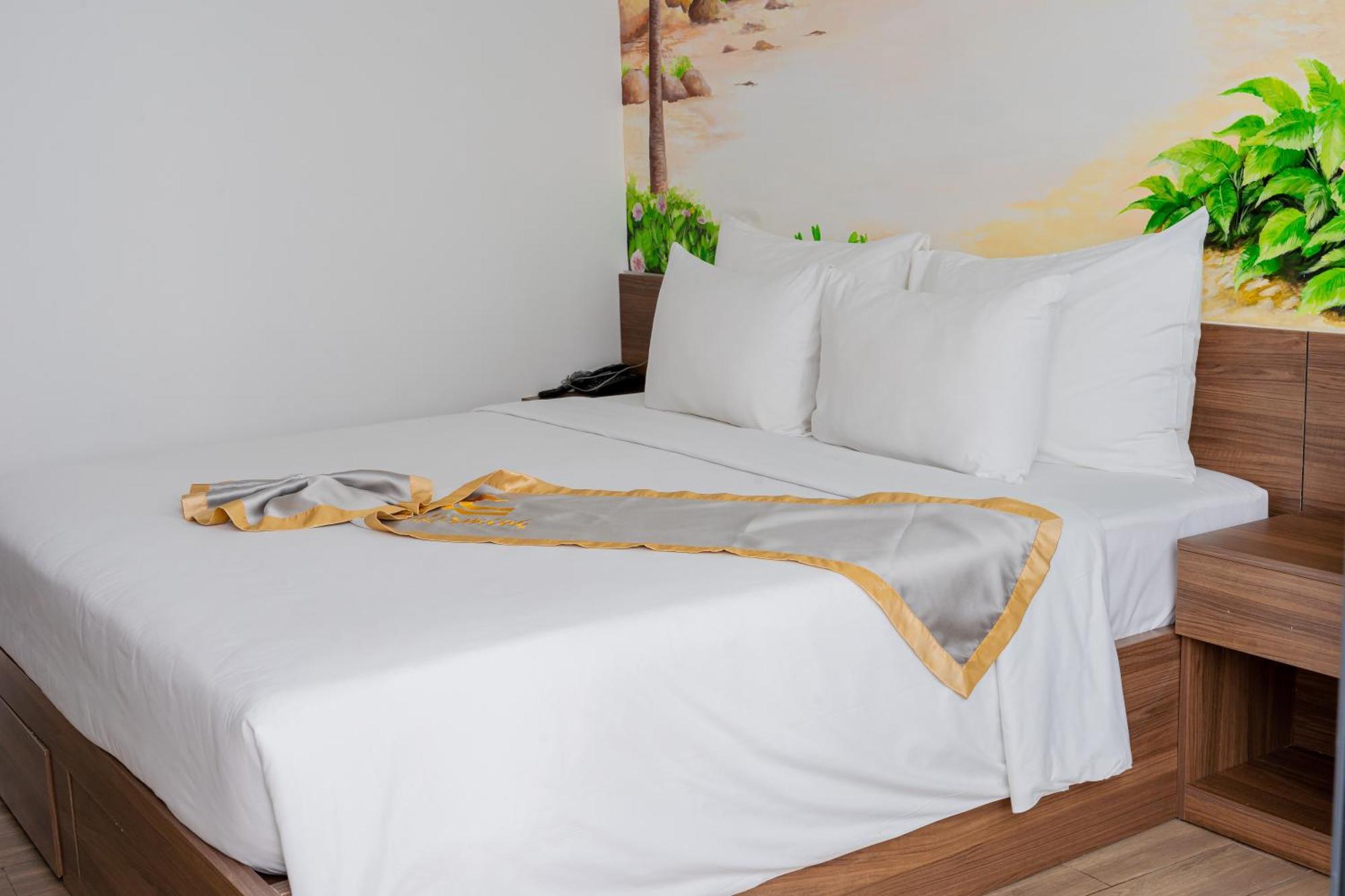 Lee Charming Hotel Nha Trang Kültér fotó